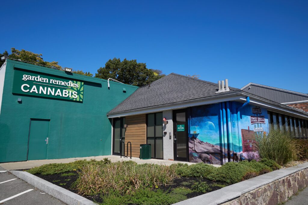 Exterior of Garden Remedies Melrose Cannabis Dispensary